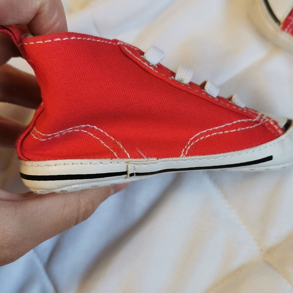 Airwalk Red shoes (4W- baby) - Picture 7 of 16